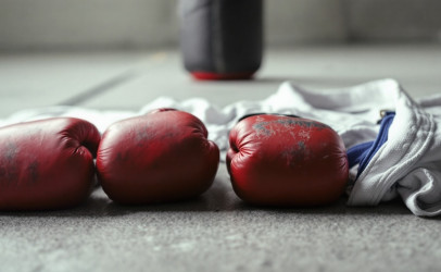 Striking vs Grappling for MMA & Self-Defense