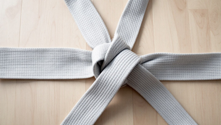 The Correct Way to Secure Your Belt